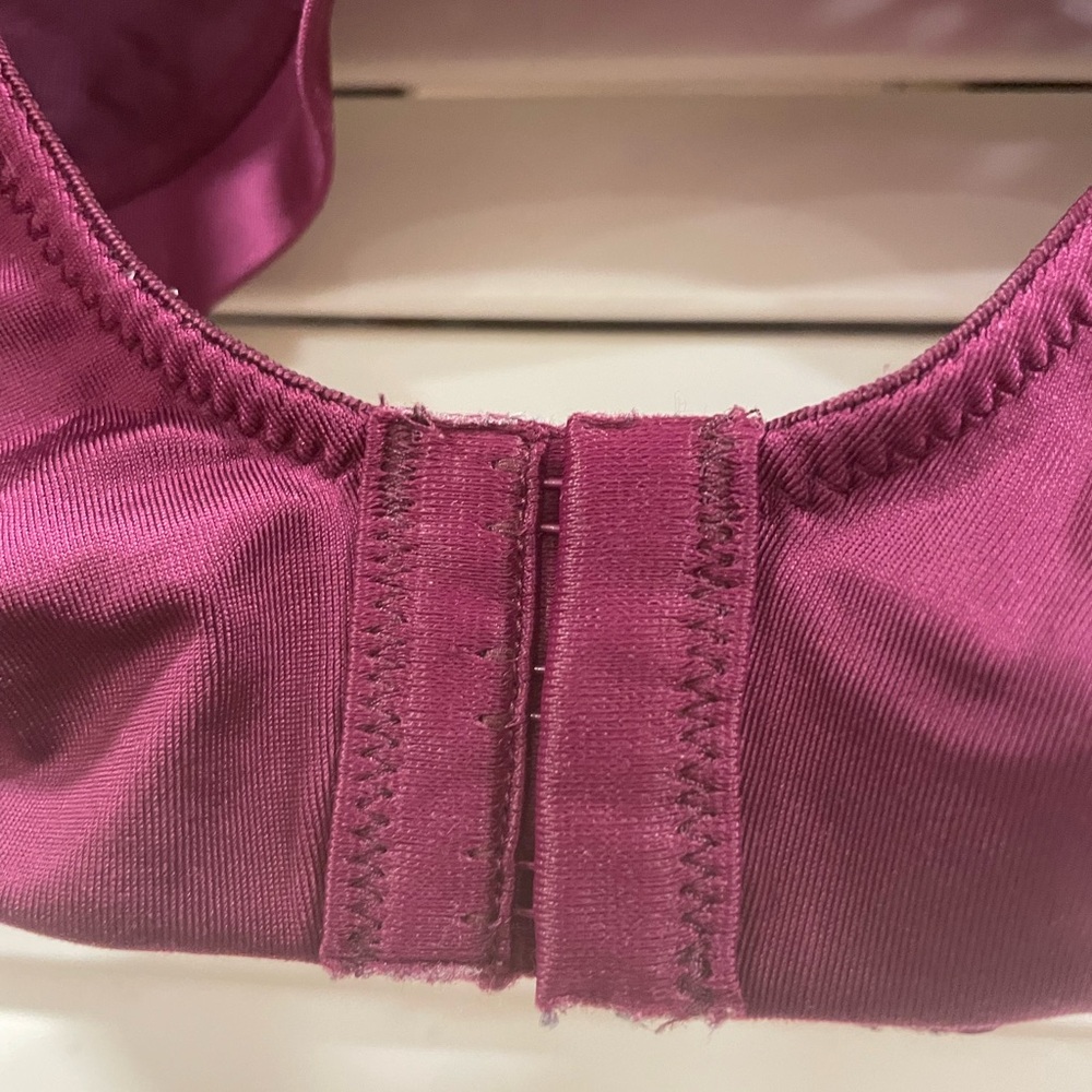 Wacole  Elevated Allure Wireless Bra  .. SOOO comfortable 38DD - Picture 2 of 10